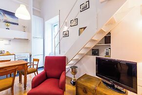 Grifeo- Quiet Flat on Panoramic Route