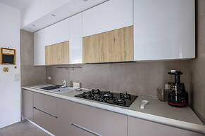 Malta Modern and Lovely Flat With Parking