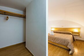 Materdei Beautiful Terrace by Napoliapartments