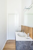 Sunny Panoramic Apartment by Napoliapartments