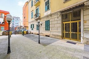 Sunny Panoramic Apartment by Napoliapartments