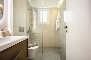 Attica Skyline Living