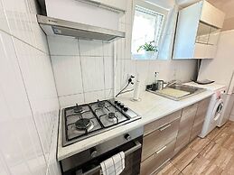 Sunrise Apartments City Center