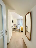 Sunrise Apartments City Center