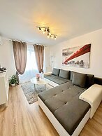 Sunrise Apartments City Center