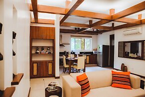 Vida Homes Condo Resort