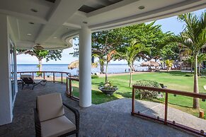 Vida Homes Condo Resort