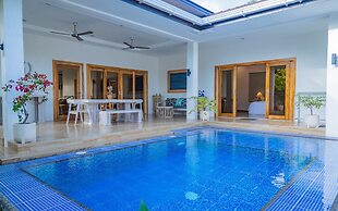 Vida Homes Condo Resort