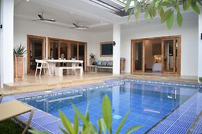 Vida Homes Condo Resort