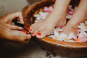 Vida Homes Condo Resort