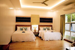 Vida Homes Condo Resort