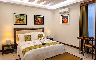 Vida Homes Condo Resort