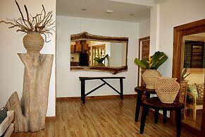 Vida Homes Condo Resort