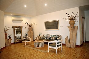 Vida Homes Condo Resort