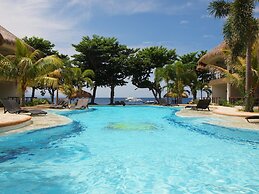 Vida Homes Condo Resort