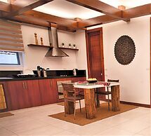 Vida Homes Condo Resort