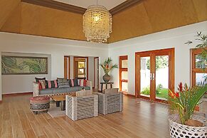 Vida Homes Condo Resort