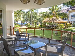 Vida Homes Condo Resort