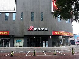 Jinjiang Inn Baoding Railway Station