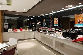 Jinjiang Inn Baoding Railway Station