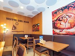 Hotel del Mar