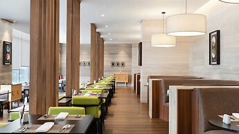 Holiday Inn & Suites Jakarta Gajah Mada by IHG