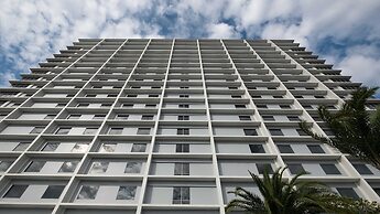 Holiday Inn & Suites Jakarta Gajah Mada by IHG