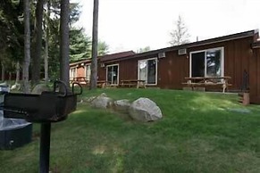 Mohican Resort Motel