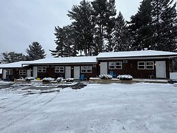 Mohican Resort Motel