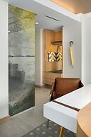 The Envoy Hotel, Autograph Collection