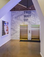 The Envoy Hotel, Autograph Collection