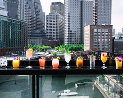 The Envoy Hotel, Autograph Collection