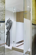 The Envoy Hotel, Autograph Collection