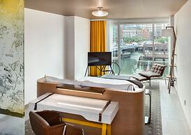 The Envoy Hotel, Autograph Collection