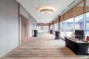 Residence Inn Cleveland Avon at The Emerald Event Center