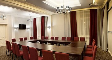 Kiroff Hotel