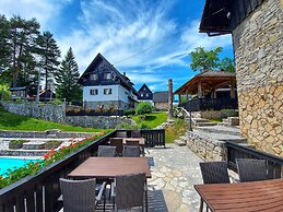 Plitvice Etno House
