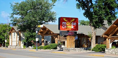 Moose Creek Lodge & Suites