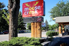 Moose Creek Lodge & Suites