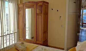 Garitsa bay Apartment