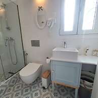 Garitsa bay Apartment