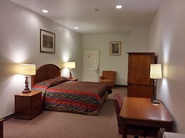 Country Regency Inn & Suites