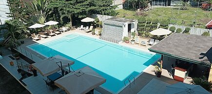 Cherrys Home Too Inland Resort