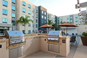 Homewood Suites by Hilton Anaheim Resort – Convention Center