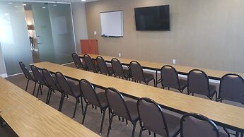 Bask Hotel at Big Rock Landing