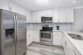 Bask Hotel at Big Rock Landing