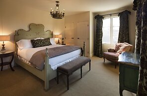 Enchanté Boutique Hotel