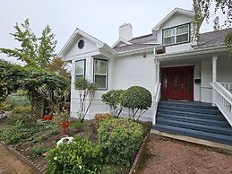 Inn at 161