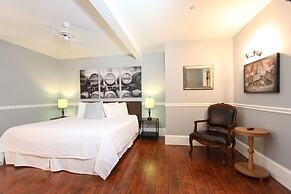 Inn at 161