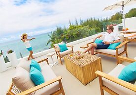 Myra Seafront Suites with Lov